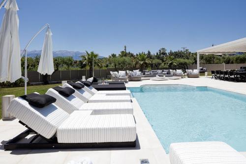 Villa Palena — 4-Star Luxury Hotel in Souda, Greece