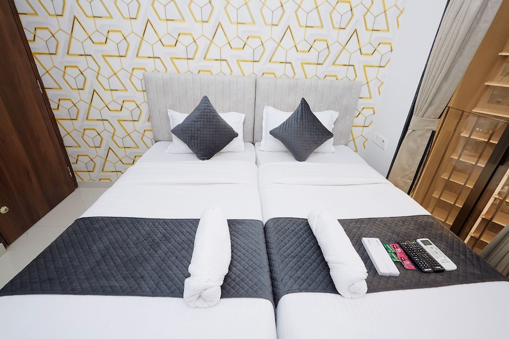 Astha Powai Service Apartment