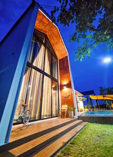 Starry Night Pool Villa Khaoyai — 4-Star Luxury Hotel in Pak Chong, Thailand