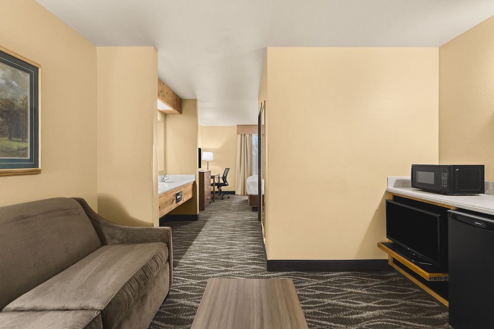 Bitterroot River Inn & Conference Center - photo 15