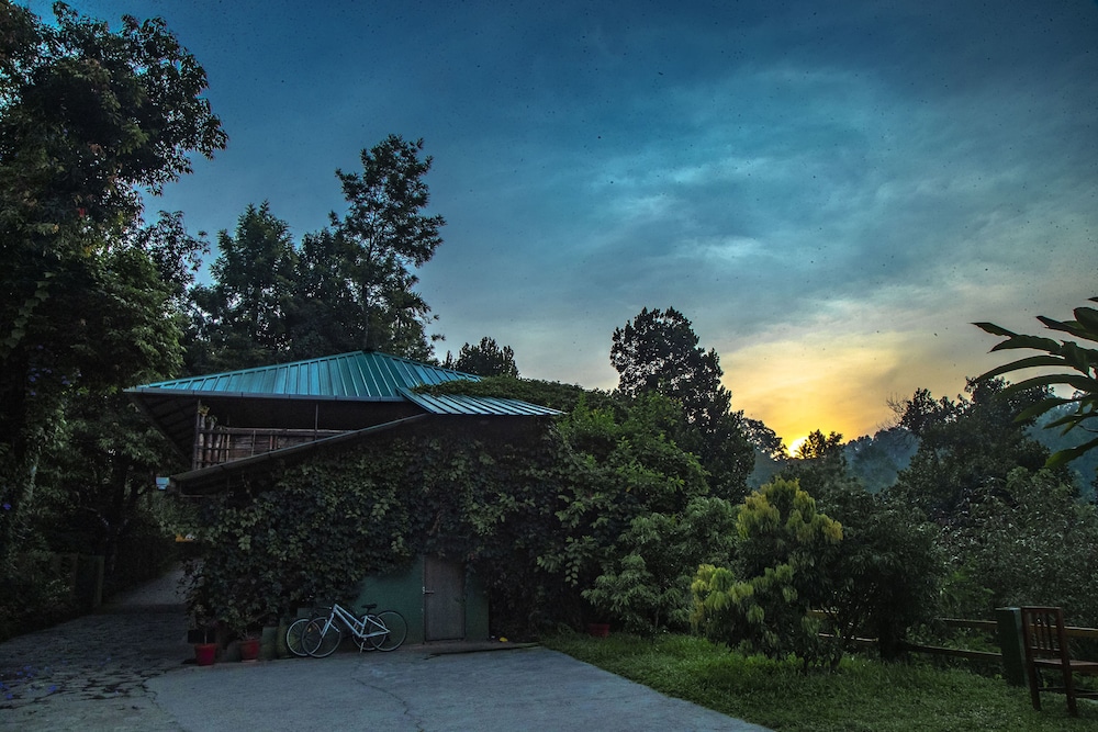 Eco Tones - carbon neutral hotel in Munnar