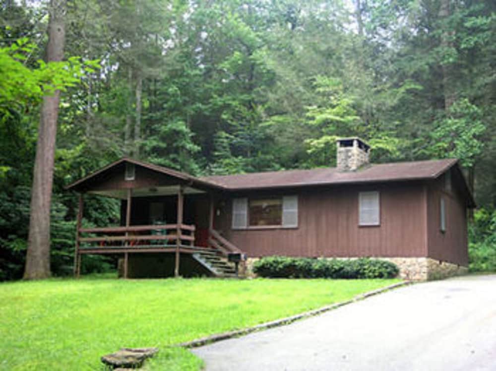 Cabins At Twinbrook Resort - photo 4