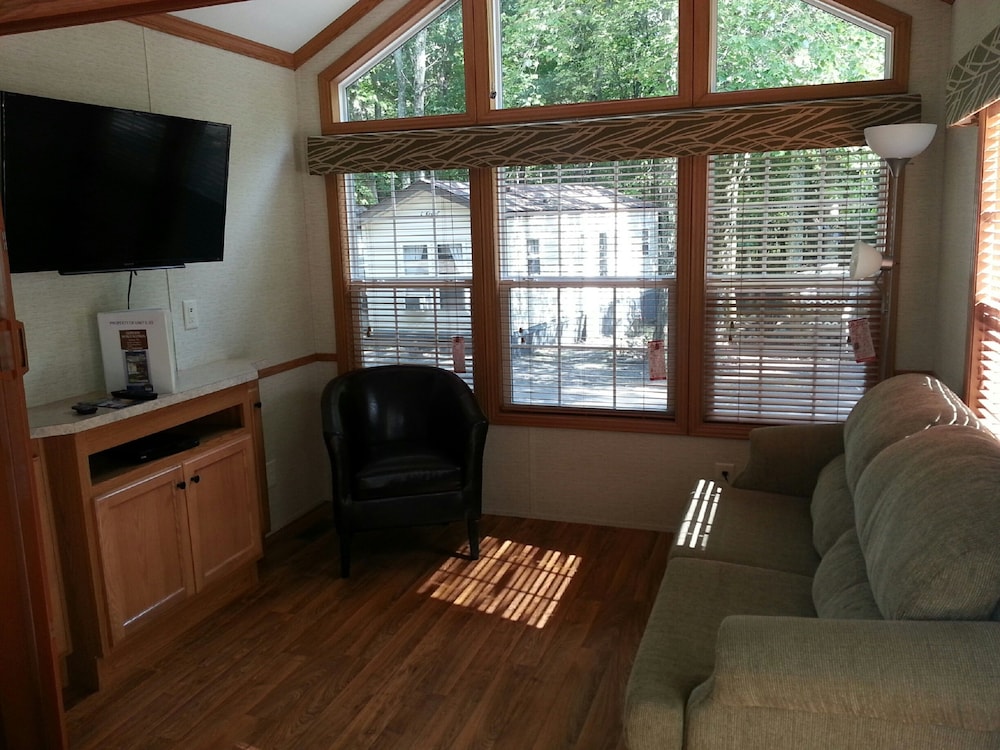 Scotrun RV Resort Campground - photo 6