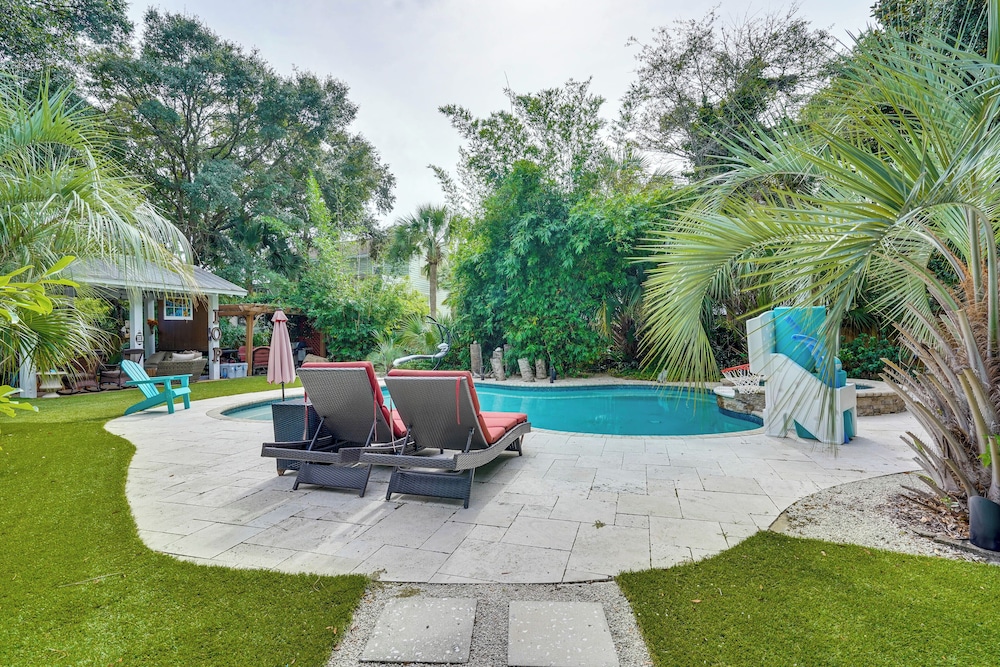 Walk to Beach: Gem w Pool & Spa in Isle of Palms - photo 32