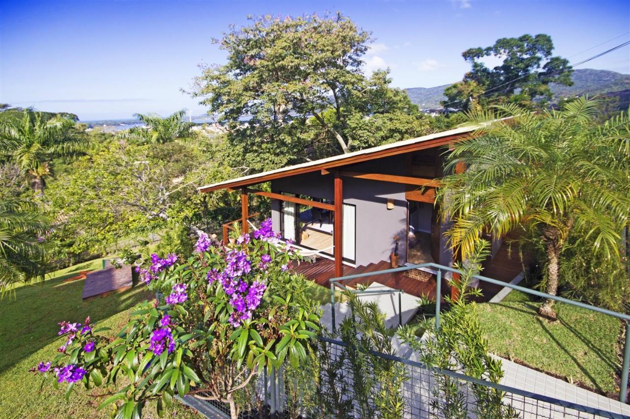 Studios Altos Da Igrejinha — 4-Star Luxury Hotel in Florianopolis, Brasil