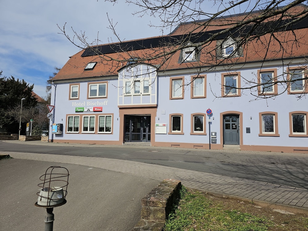 Hotel Bischoff in Winnweiler, Germany