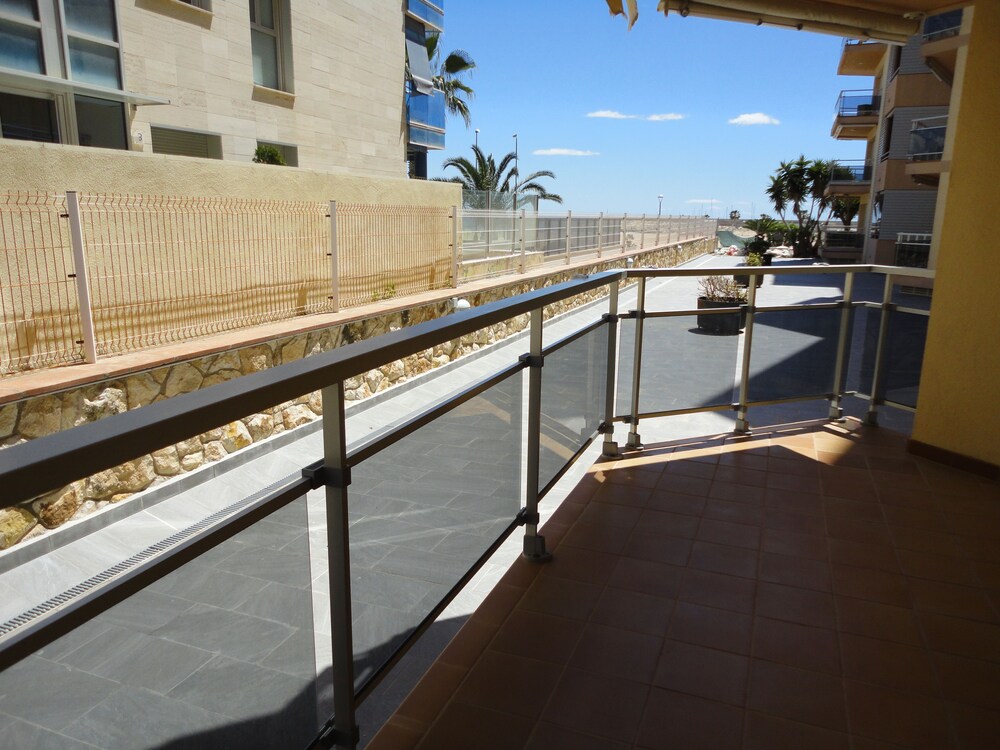 Monteixo bajo 4 - carbon neutral hotel in Torredembarra