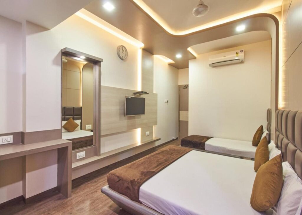 Hotel Oasis