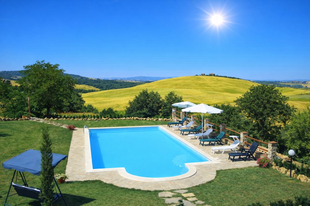 Your Relaxing Tuscan Getaway — hotel in Castel Del Piano