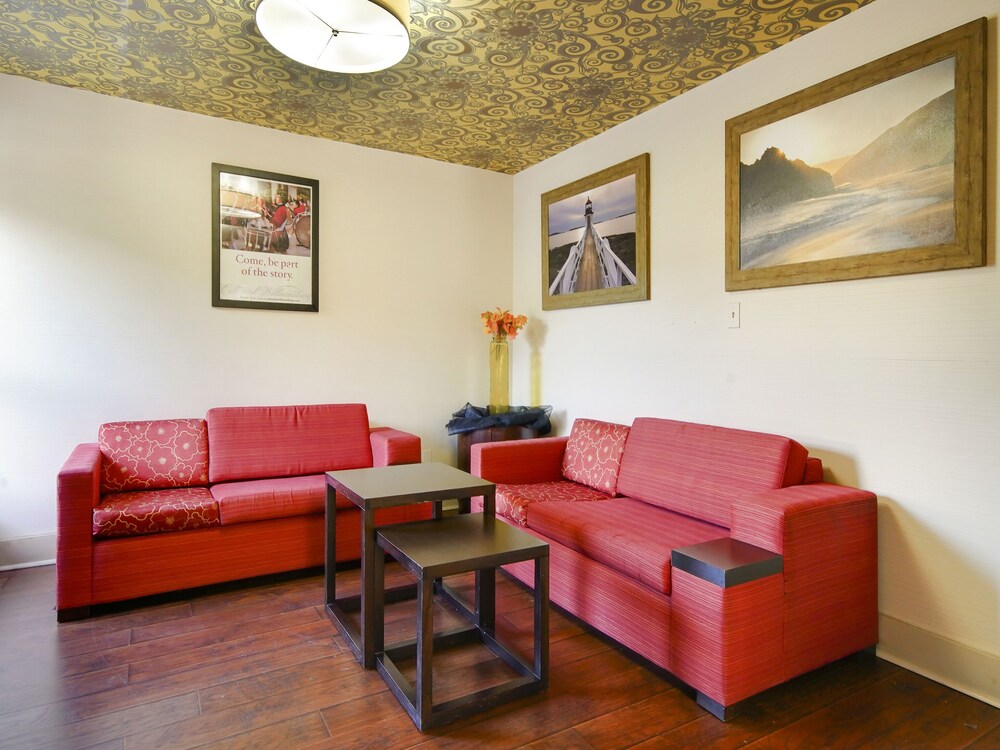 Baymont by Wyndham Williamsburg in Williamsburg, United States