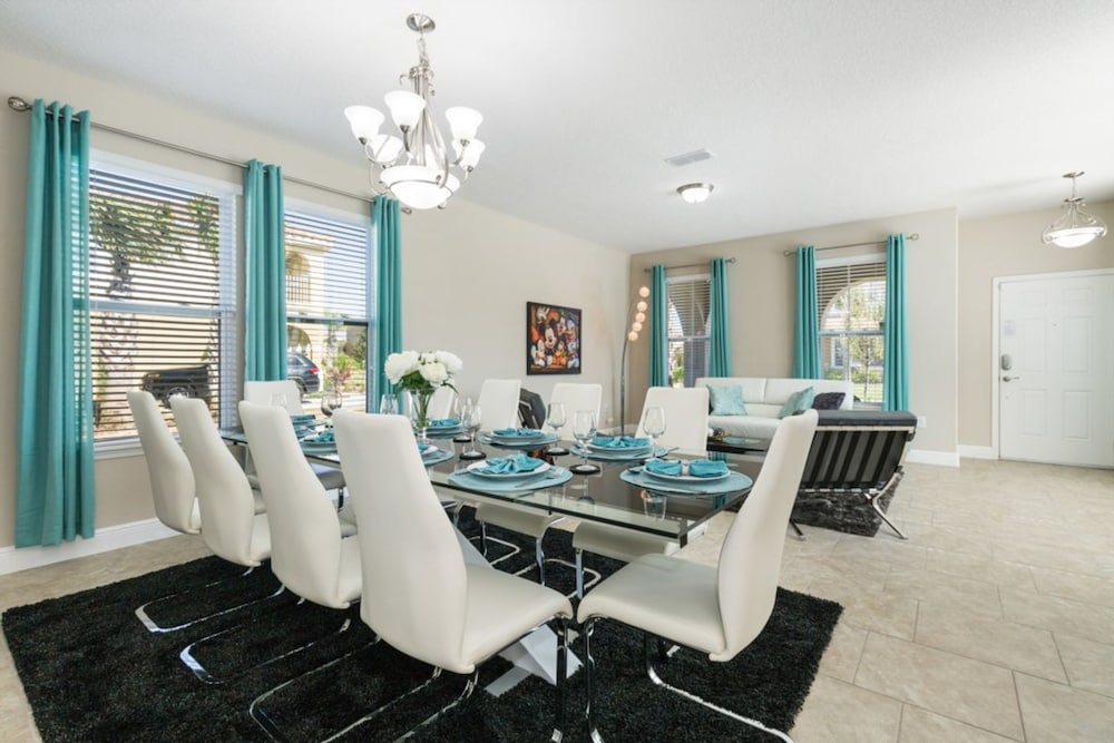 7 Bedrooms 5 Bathrooms Solterra 4103 Od - photo 53
