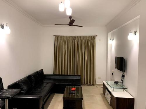Sunshine — 4-Star Luxury Hotel in Goa Velha, India