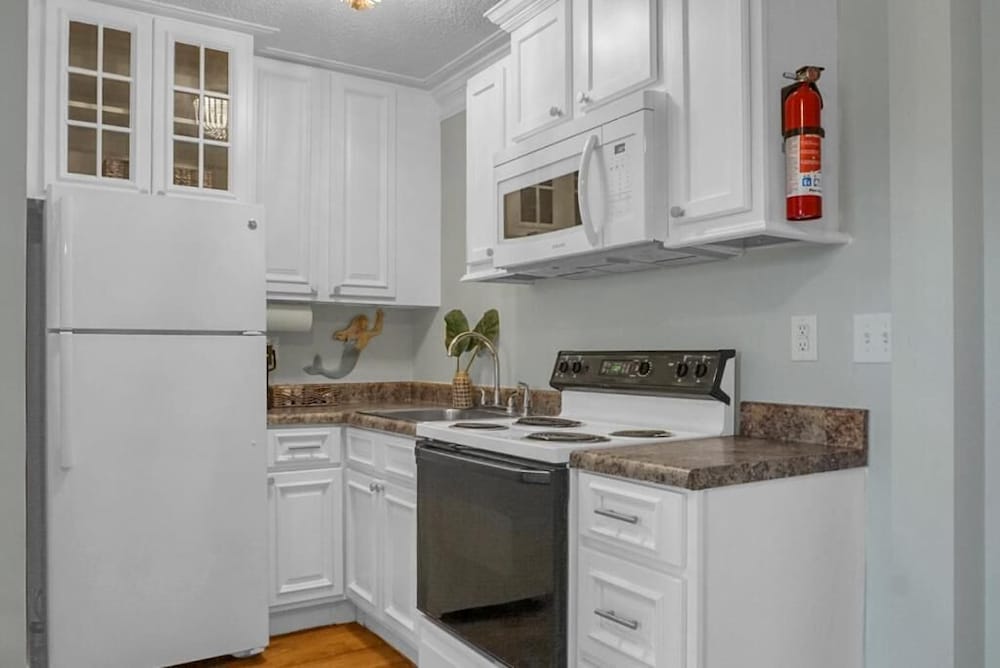 Carolina Beach Inn - photo 29