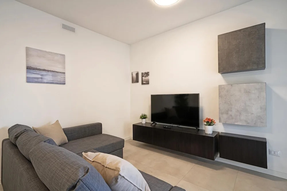 Katya Resort A3 1 By Wonderful Italy in Desenzano Del Garda, Italy