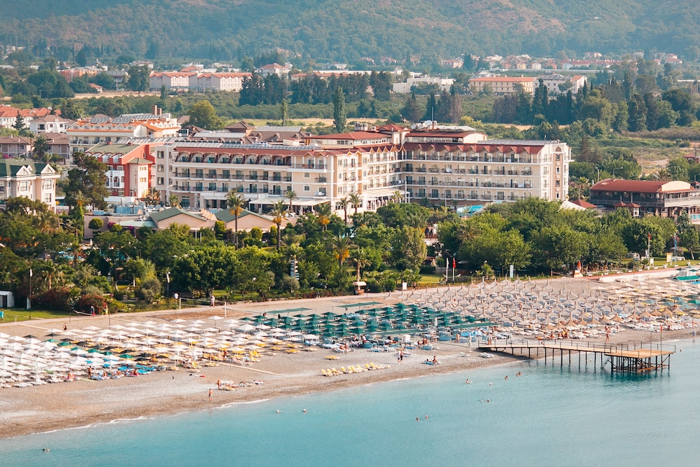 L’Oceanica Beach Resort Hotel All Inclusive in Kemer, Turkey