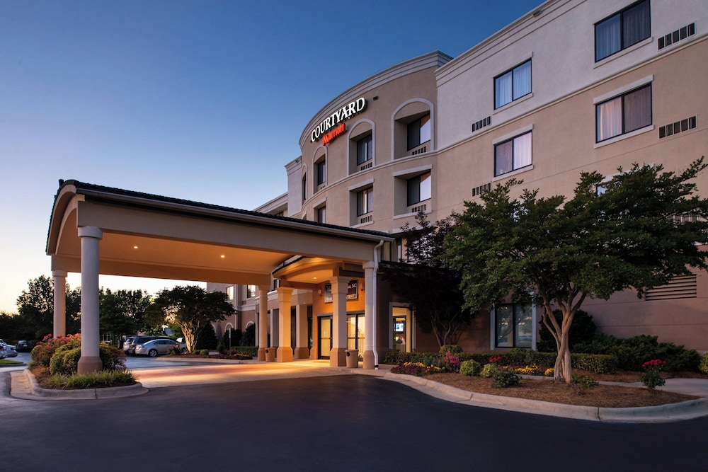 Courtyard by Marriott High Point - photo 43