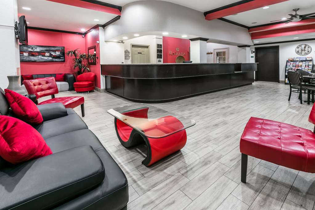 Ramada by Wyndham Oklahoma City Airport North - photo 2