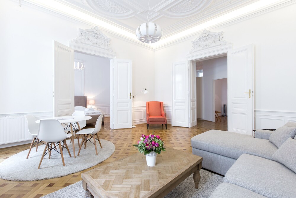 HeyMi Apartments in City Center — 4-Star Luxury Hotel in Vienna, Austria