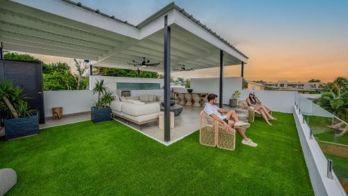 Casa Loba Luxe Apartment with pool and ocean views — 4-Star Luxury Hotel in Rincon, Puerto Rico