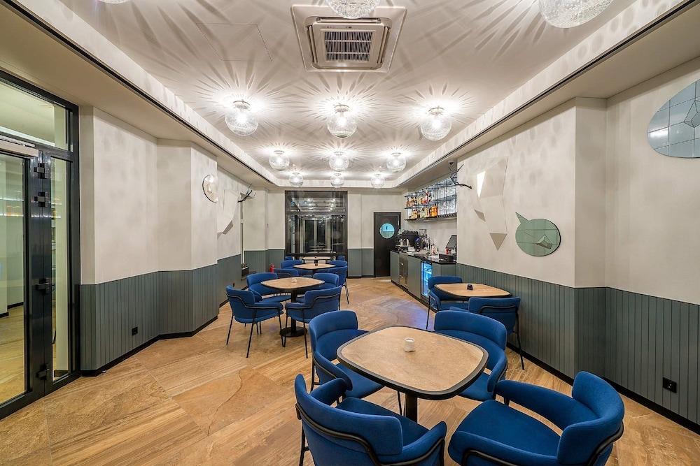 מזון ומשקאות