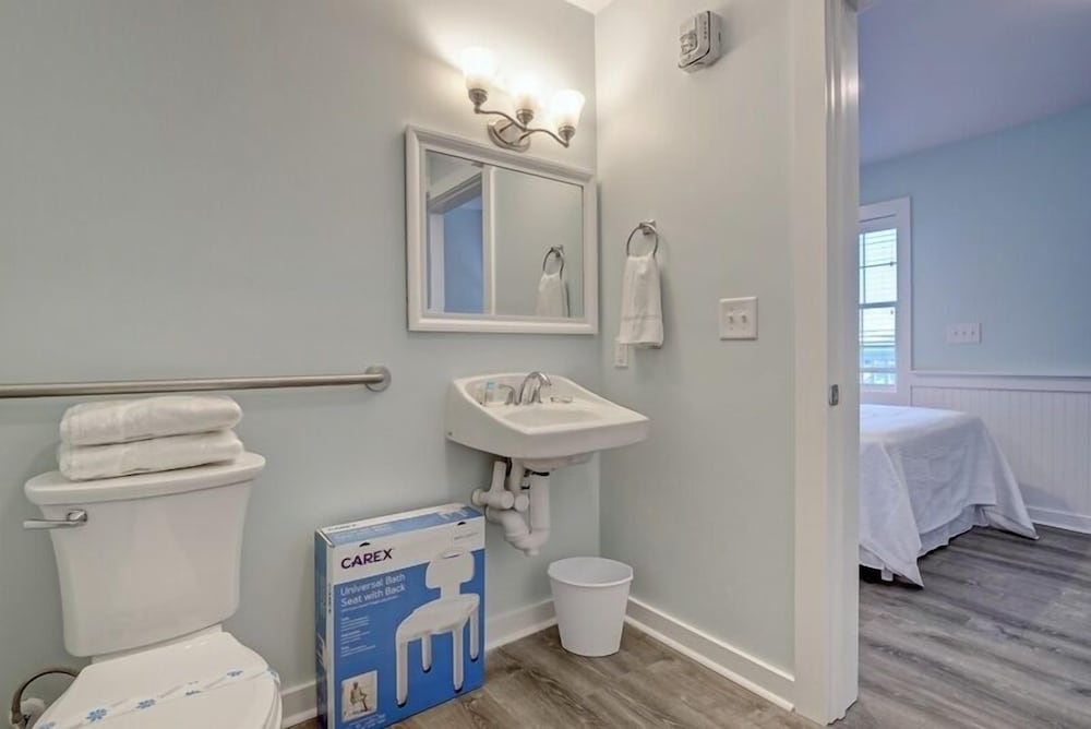 Loggerhead Inn and Suites - photo 83