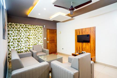 Elite Enclave Spark 2BHK Luxury Serviced Apartment — 4-Star Luxury Hotel in Mysore, India