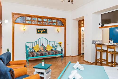 Blue Door Rhapsody Special Stay In Old Town