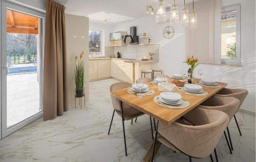 Stunning Home In Labin With Wifi — 4-Star Luxury Hotel in Labin, Croatia