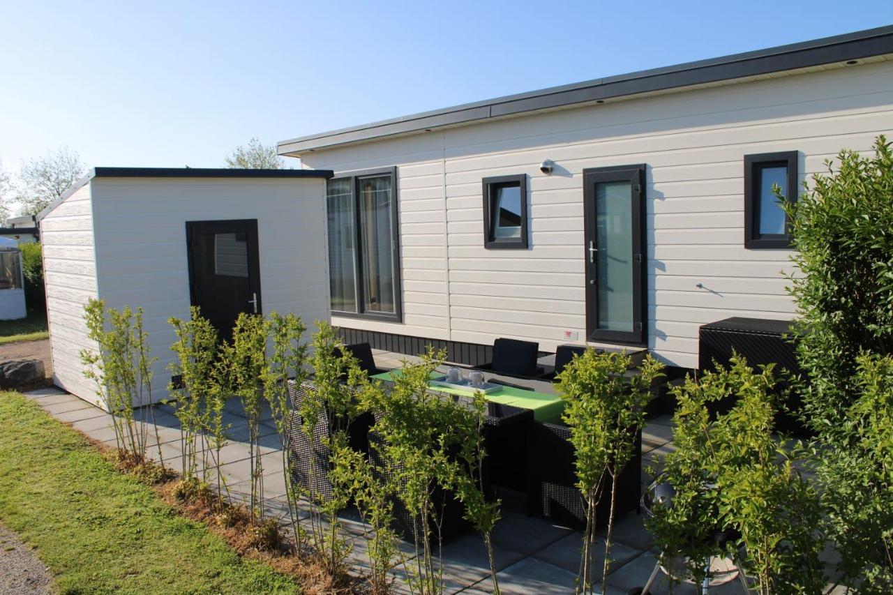 Chalet Zeeland — 4-Star Luxury Hotel in Kamperland, Netherlands
