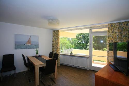 Ferienwohnung See Zeit — 4-Star Luxury Hotel in Immenstaad Am Bodensee, Germany