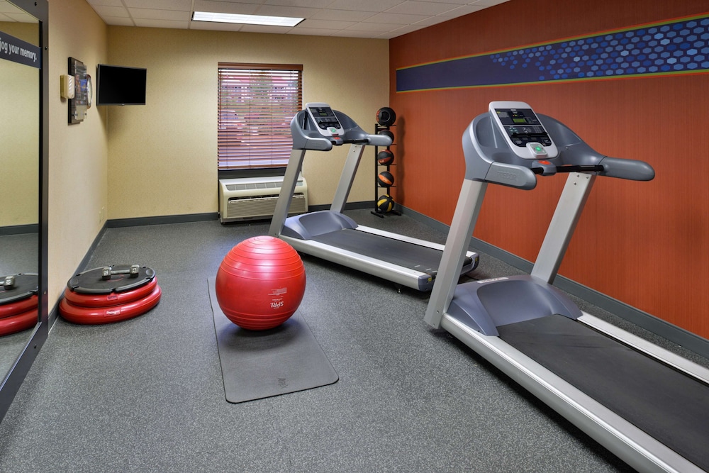 Hampton Inn Wytheville - photo 49