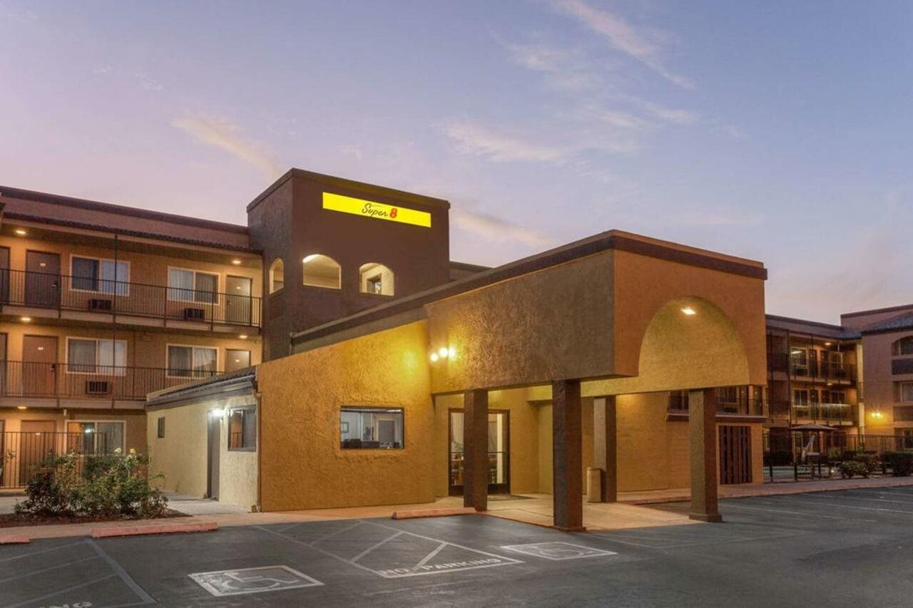 Hotel Hidden Valley in Escondido, United States