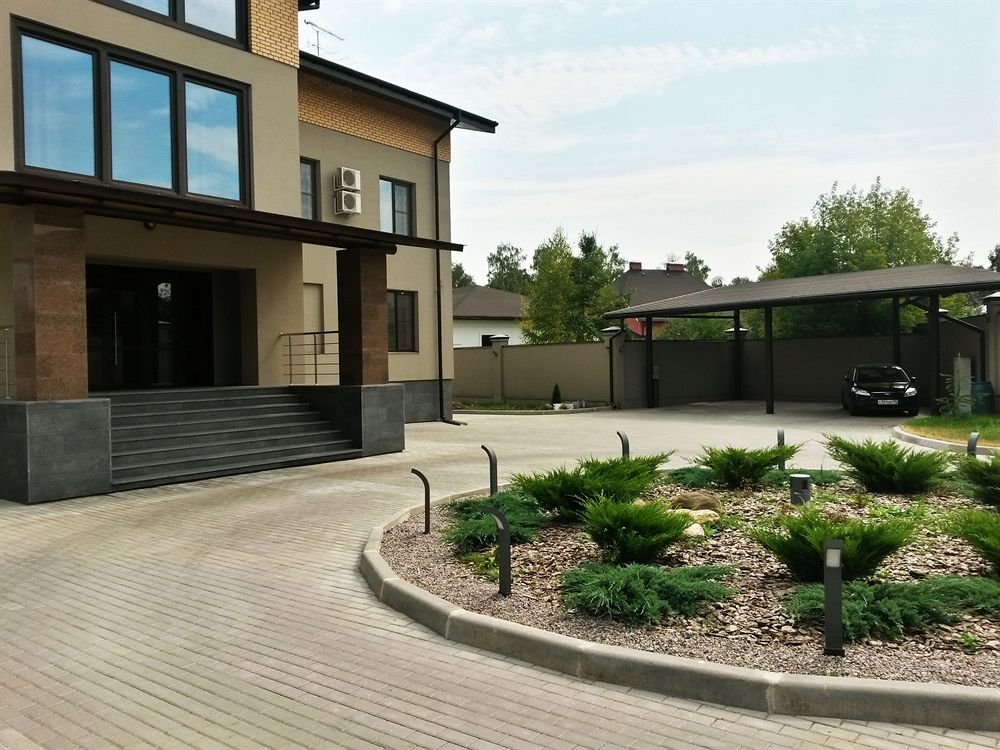 Tikhiy — carbon neutral stay, Khimki