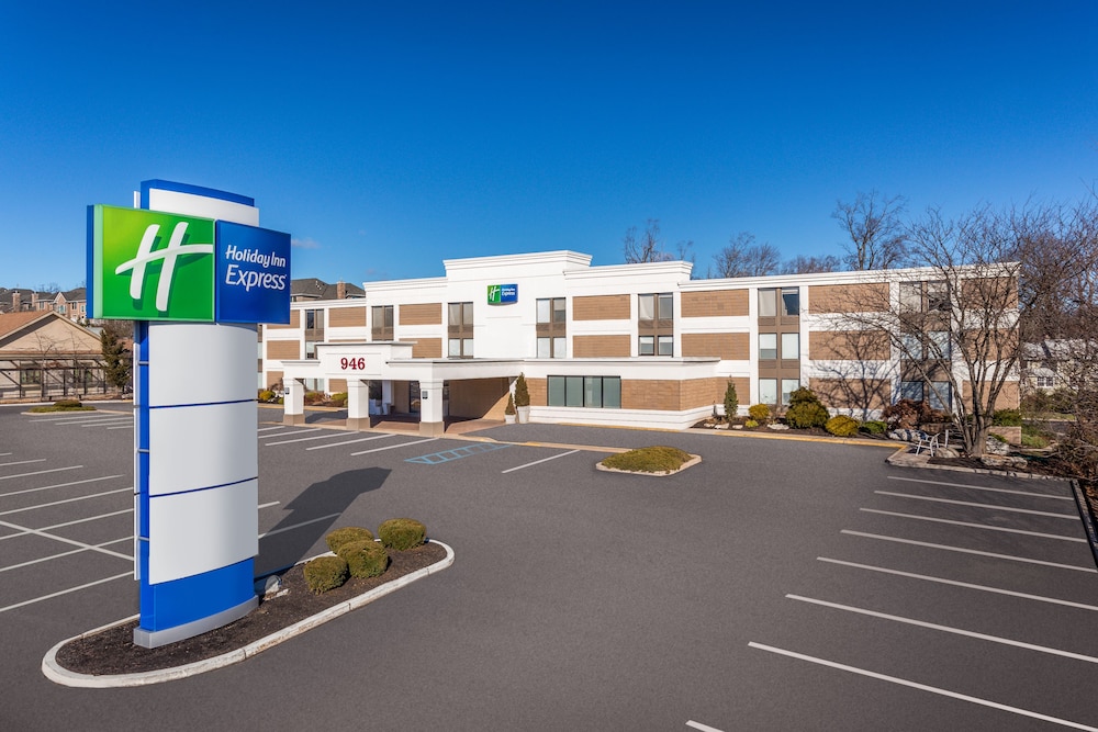 Holiday Inn Express Ramsey Mahwah by IHG - photo 28