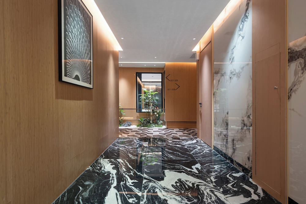Kaino Natural Aesthetics Design Hotel Guangzhou Yuexiu Beijing Road International Trade Center Flagship Store in Guangzhou, People's Republic of China