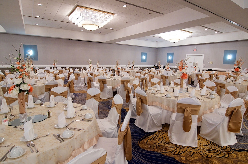 Southbank Hotel by Marriott Jacksonville Riverwalk - photo 33