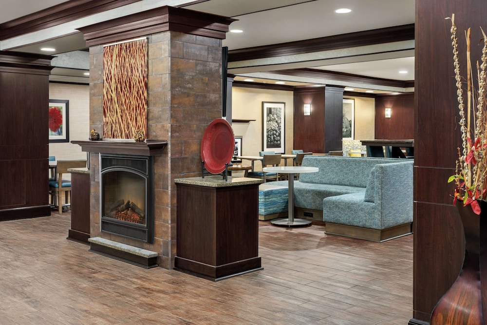 Hampton Inn New Albany - photo 5