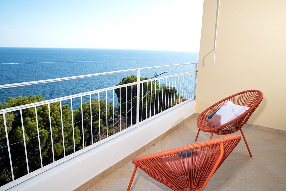 Marconi 442 — 4-Star Luxury Hotel in San Remo, Italy