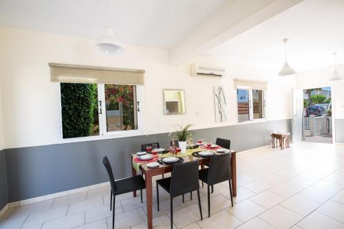 Nadelle Villa 5