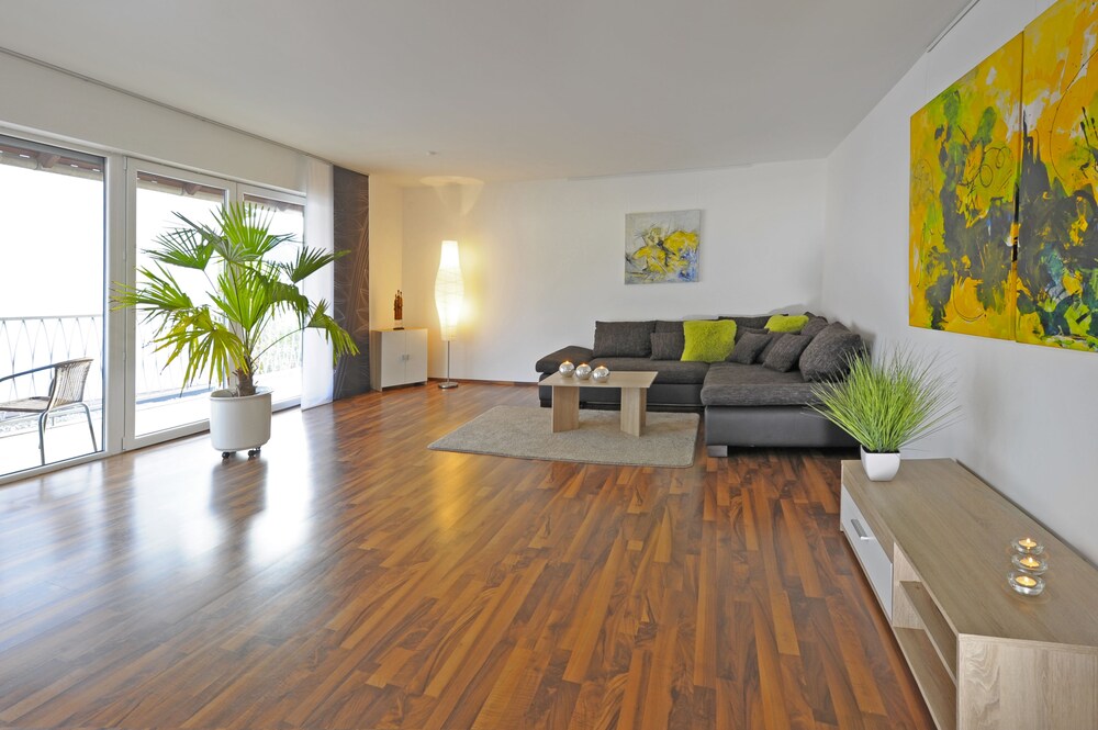 Speyer auf Zeit FeWo & Boardinghouse — 4-Star Luxury Hotel in Speyer, Germany