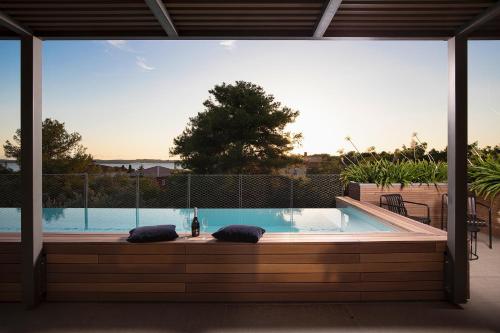 Apartment Nenad AMAZING SEA VIEW Only 500 meters from the beach — 4-Star Luxury Hotel in Fazana, Croatia