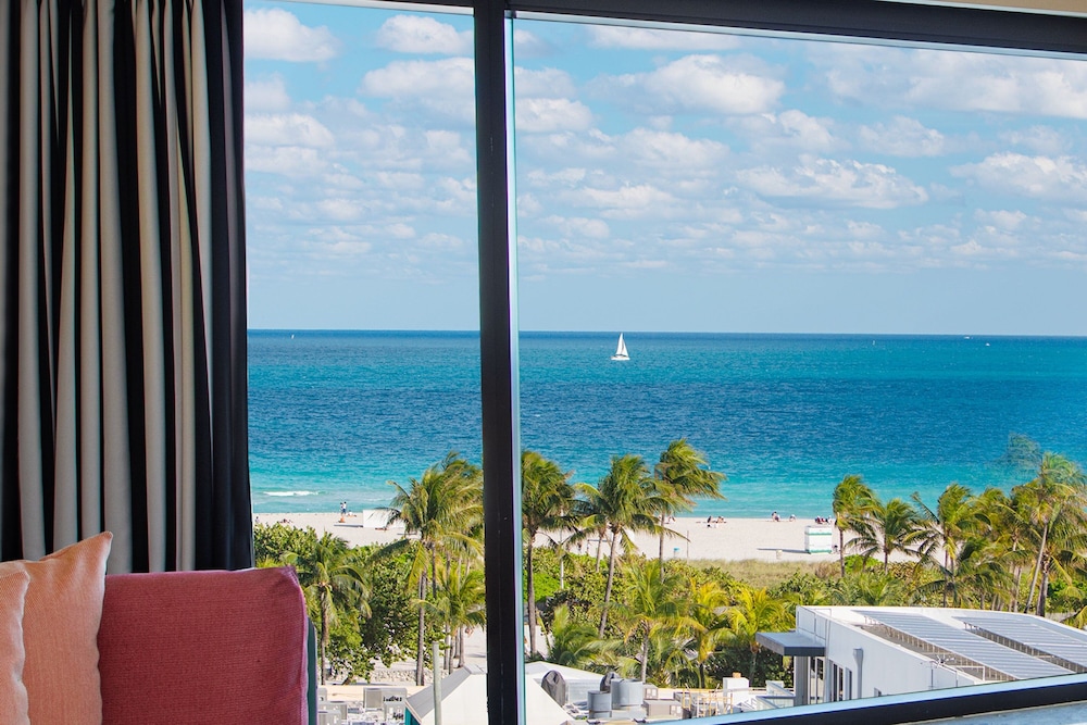 Moxy Miami South Beach - photo 22