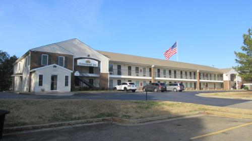 Homestead Inn - carbon neutral hotel in Canton