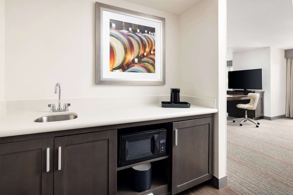 Hampton Inn & Suites Napa - photo 12