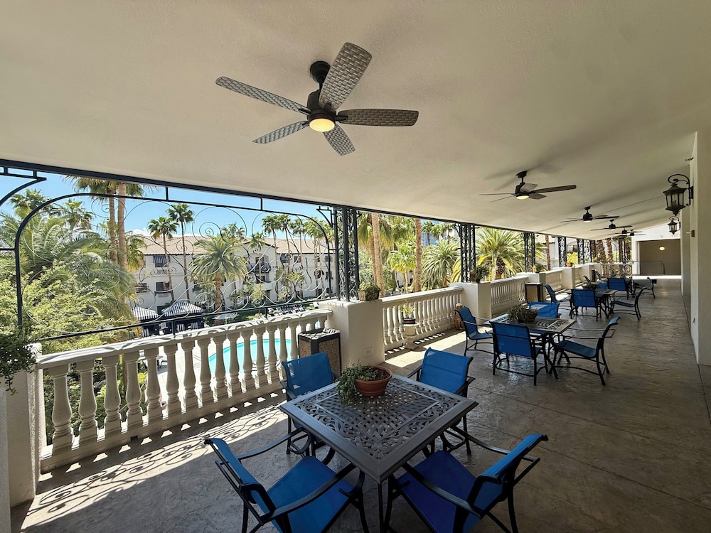 Tuscany Suites & Casino - photo 40