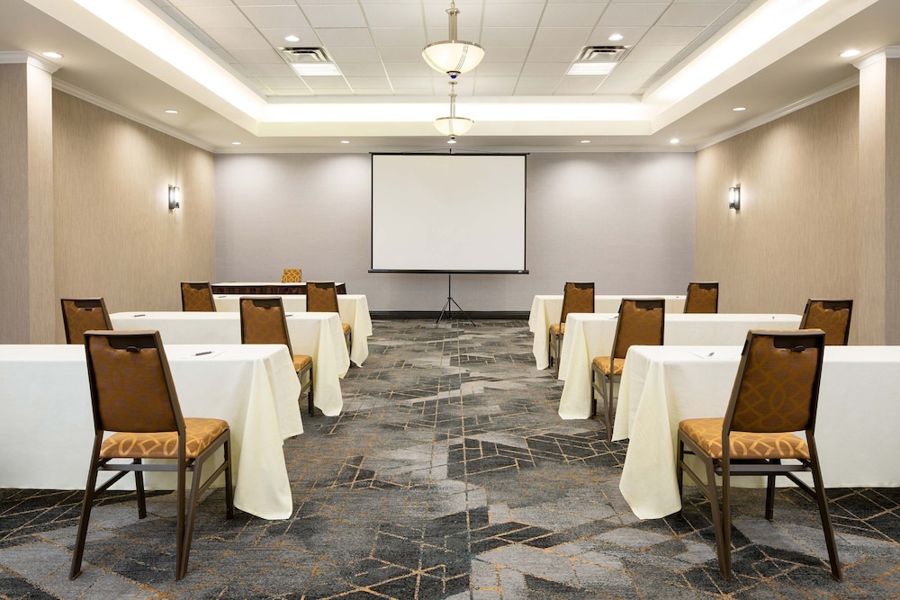 Sheraton Detroit Metro Airport - photo 33