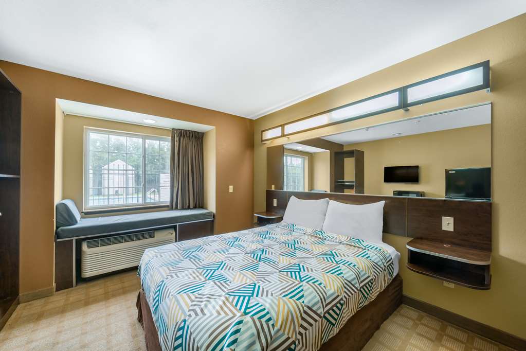 Microtel Inn and Suites by Wyndham Breaux Bridge - photo 18