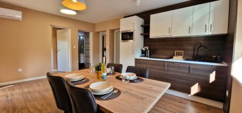 Hyde Park Apartments — 4-Star Luxury Hotel in Cakovec, Croatia