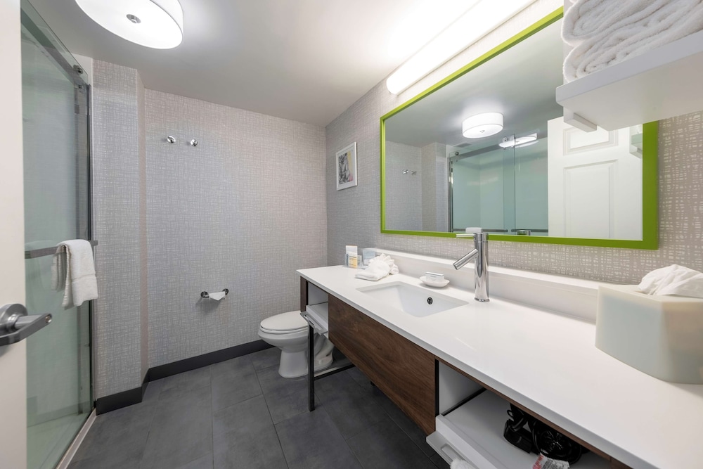 Hampton Inn Swedesboro Philadelphia - photo 31