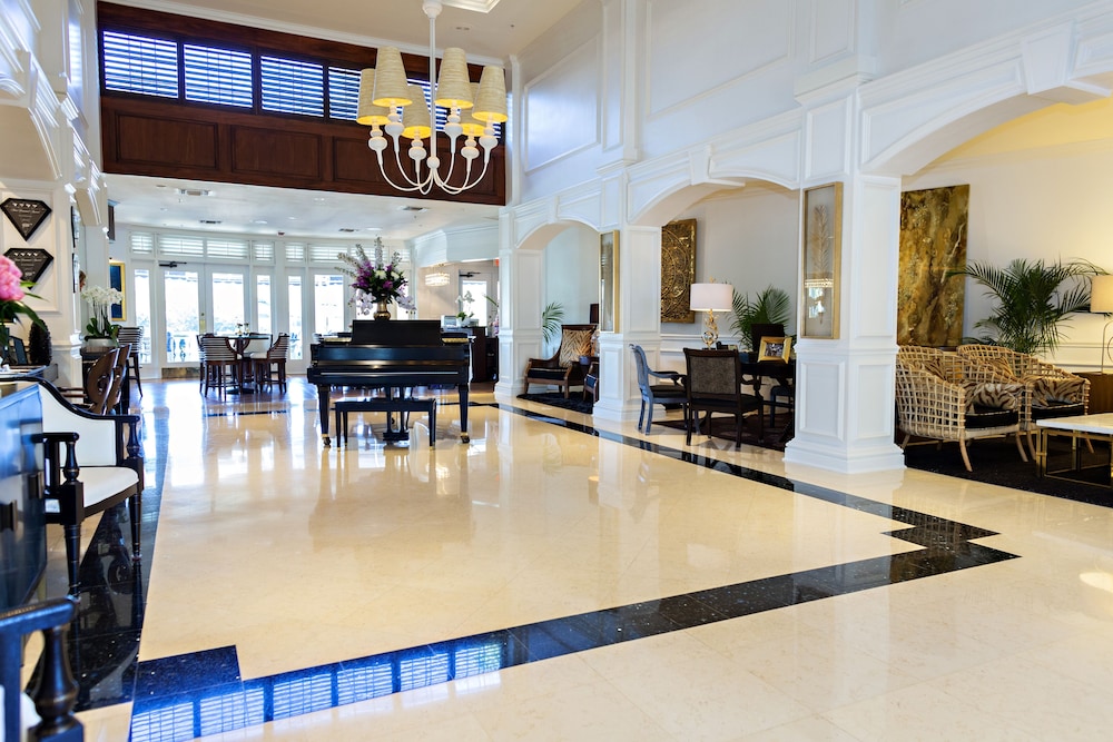 Inn at Pelican Bay in Naples, United States